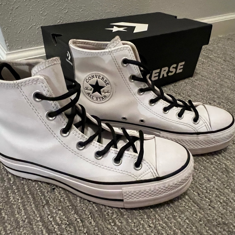 Chuck Taylor All Star Lift High Top Platform White Sneaker white/black/white